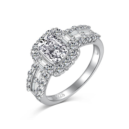 Royal Diamond Ring