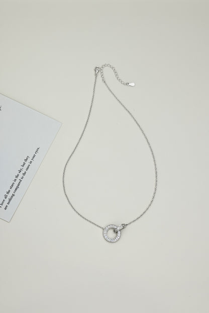 Silver Interlocking Circles Necklace