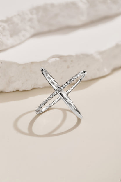 Criss-Cross Ring