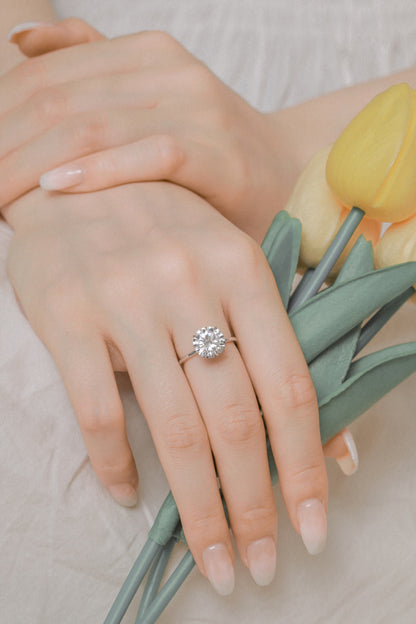 Solitaire Round-Cut Engagement Ring