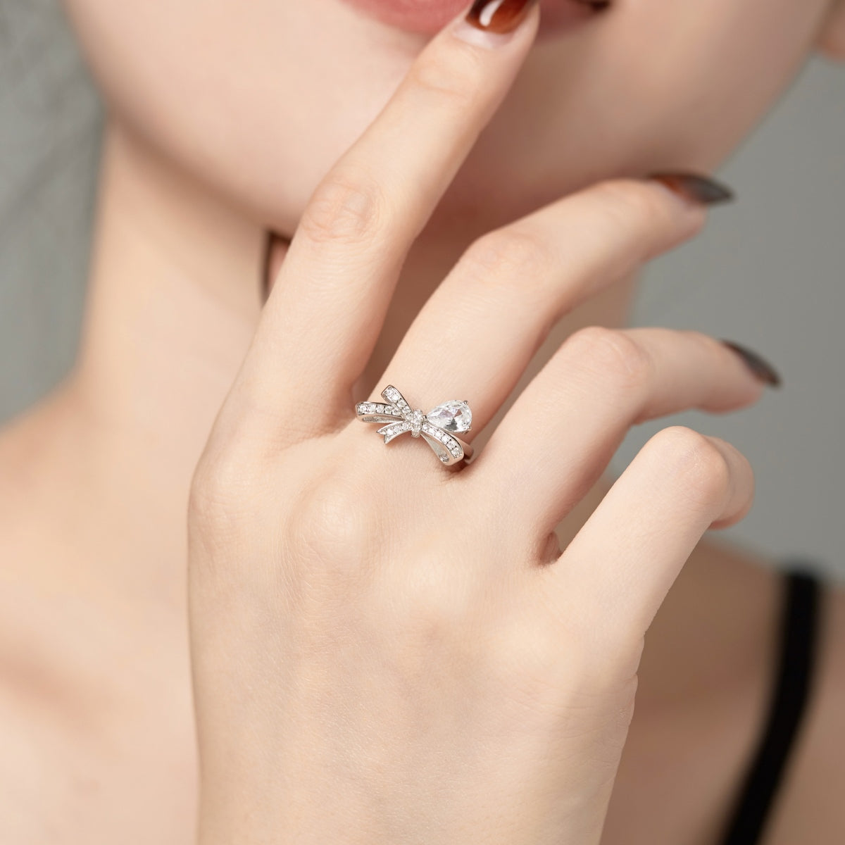 Bow-Tie Pear-Cut Ring