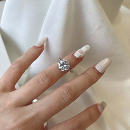 Solitaire Round-Cut Engagement Ring