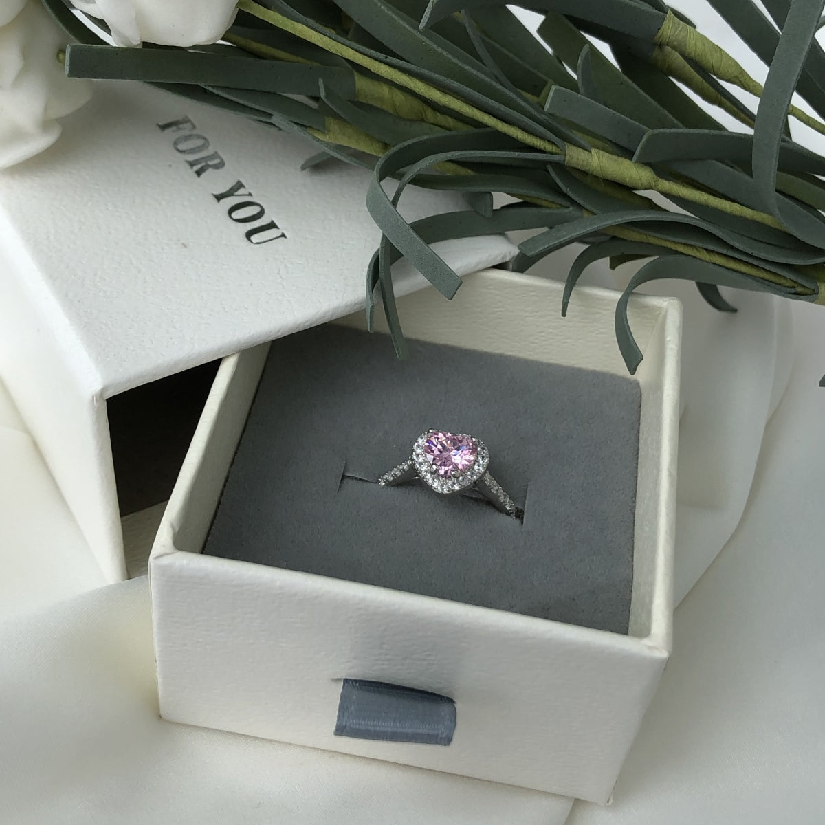 Pink Heart Halo Ring