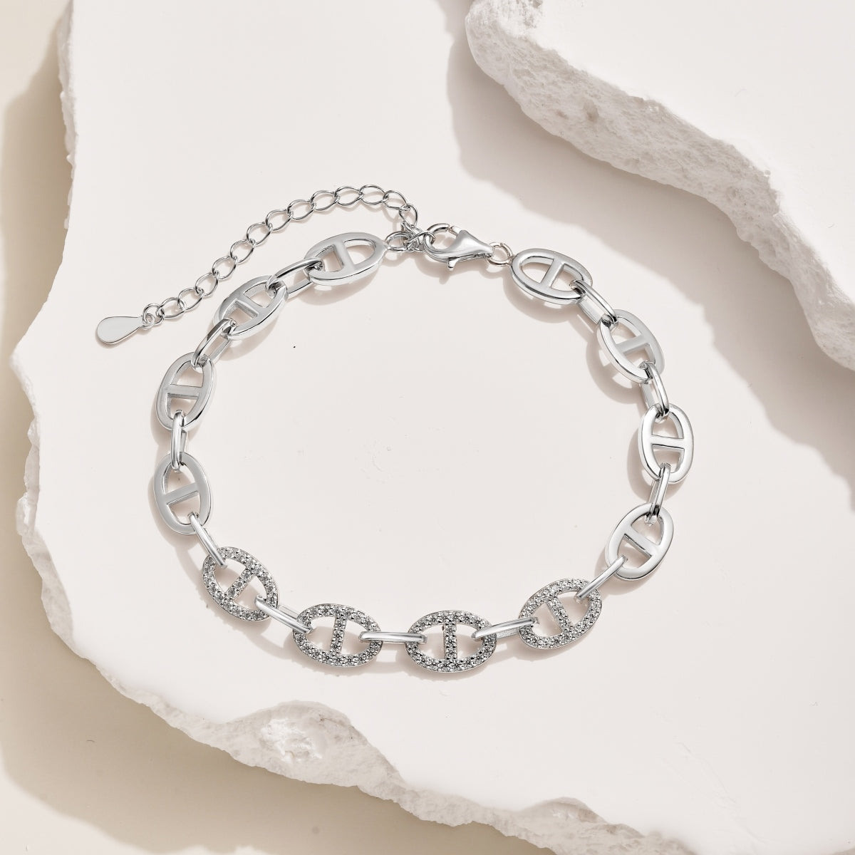 Interlocking Link Bracelet