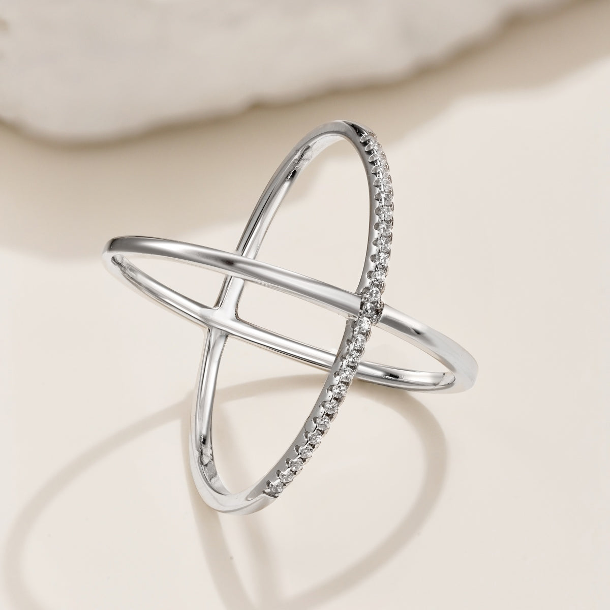 Criss-Cross Ring