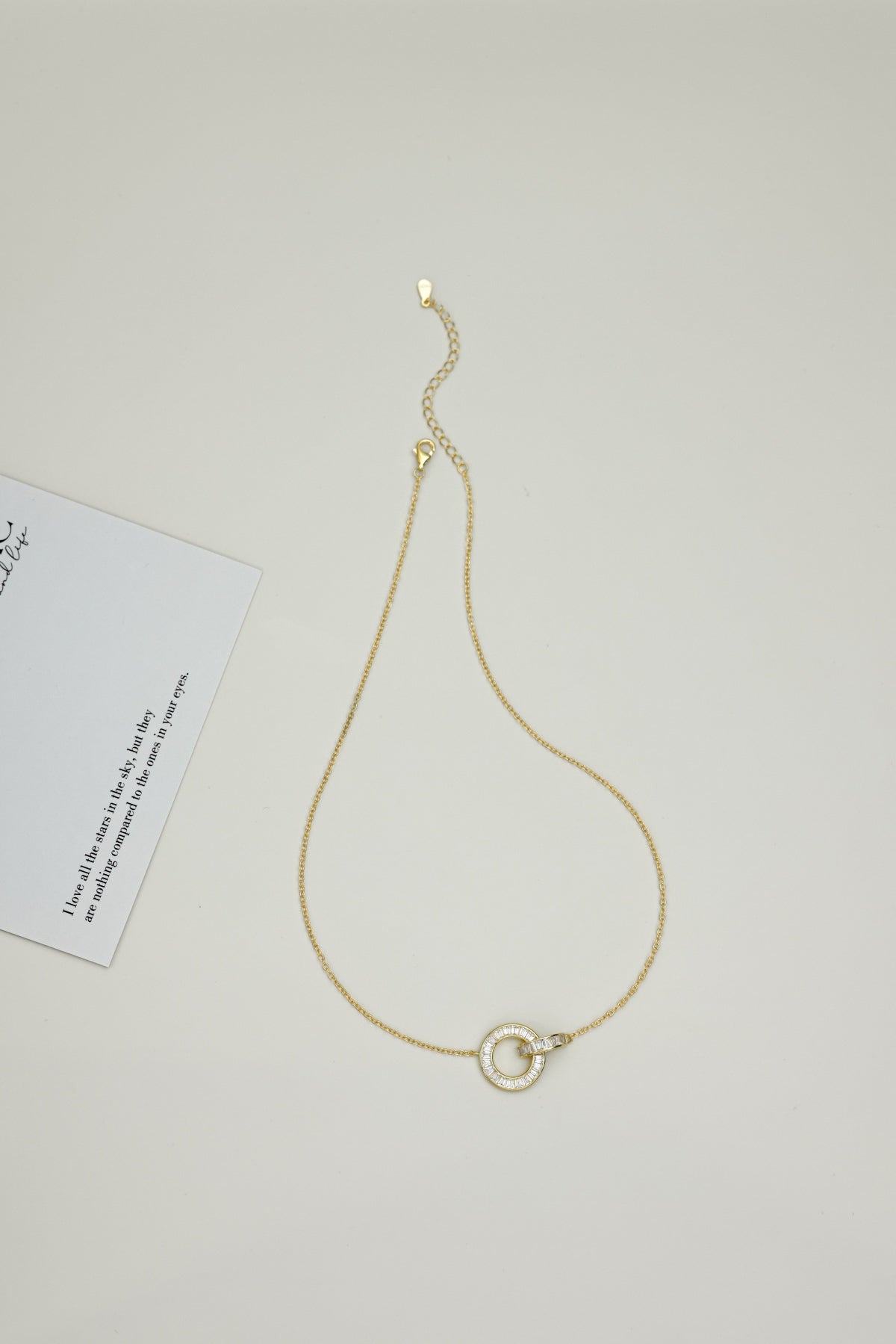 Gold Interlocking Circles Necklace