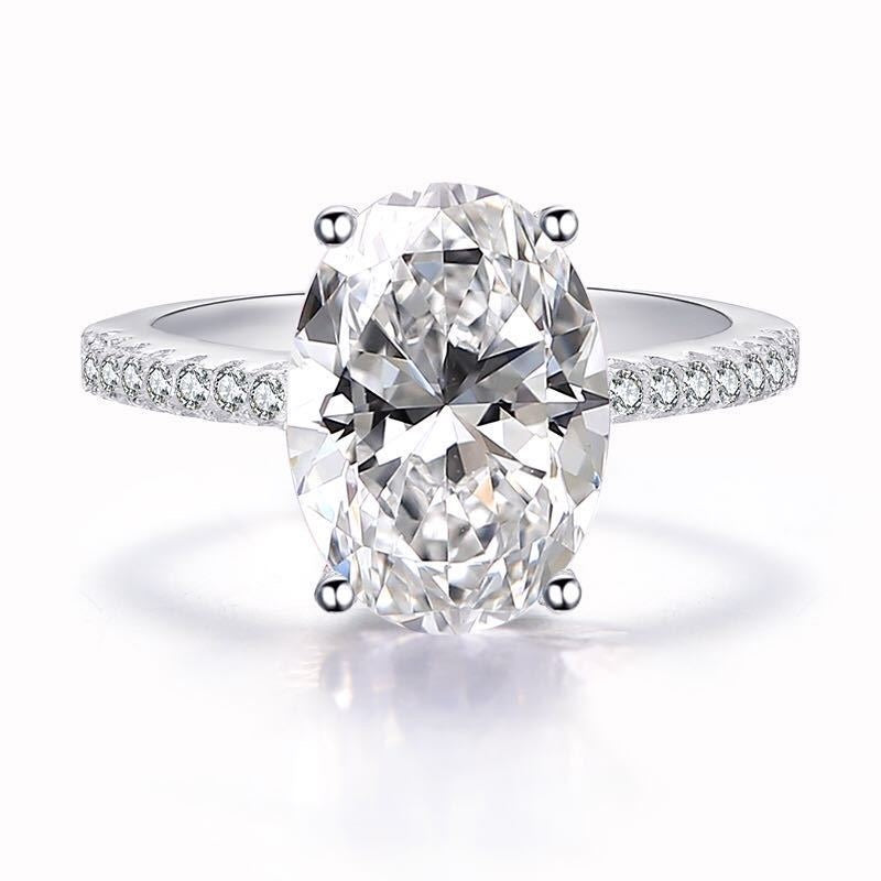 Classic Oval-Cut Engagement Ring