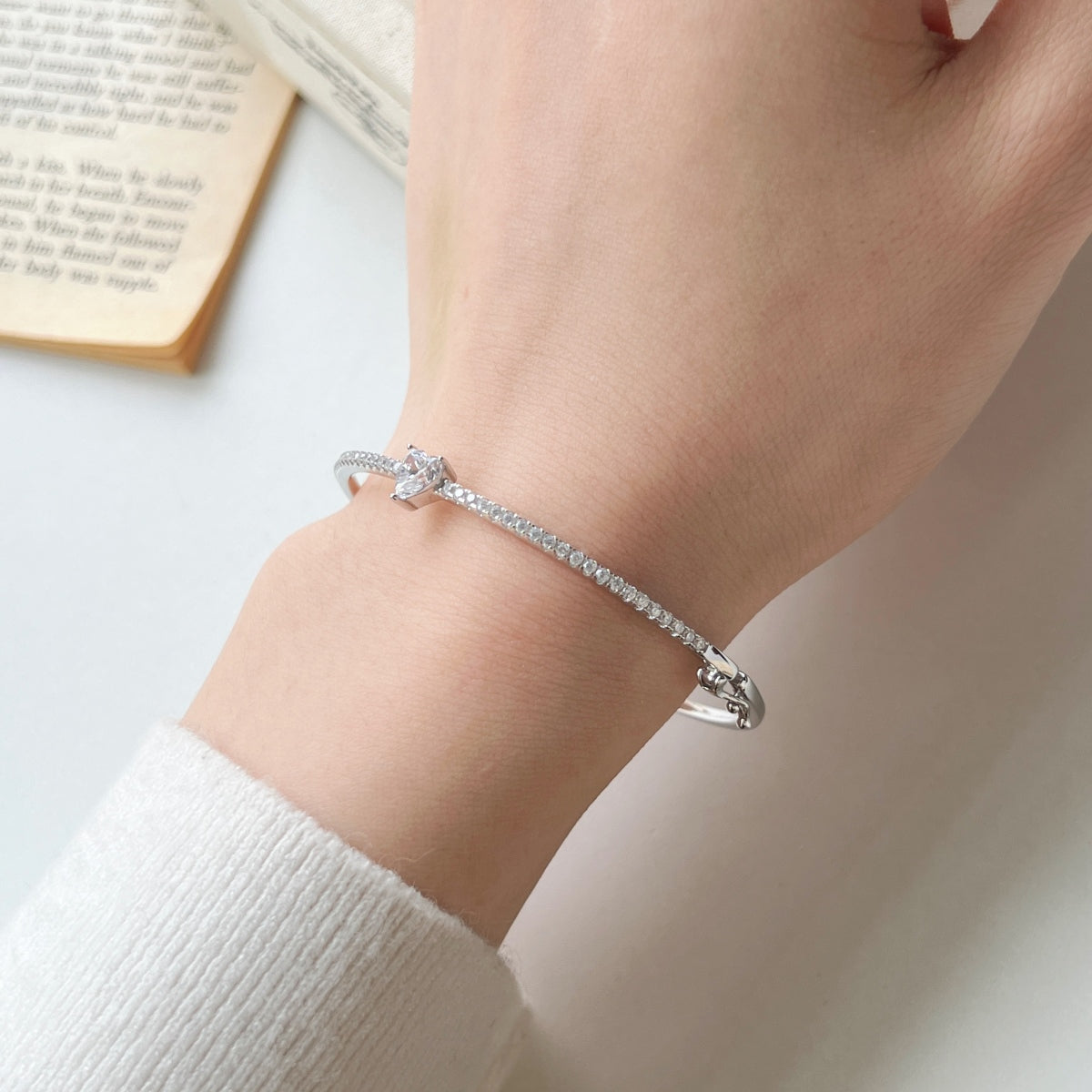 Heart Solitaire Bangle Bracelet